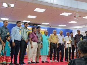 Chintan Shah with delegates